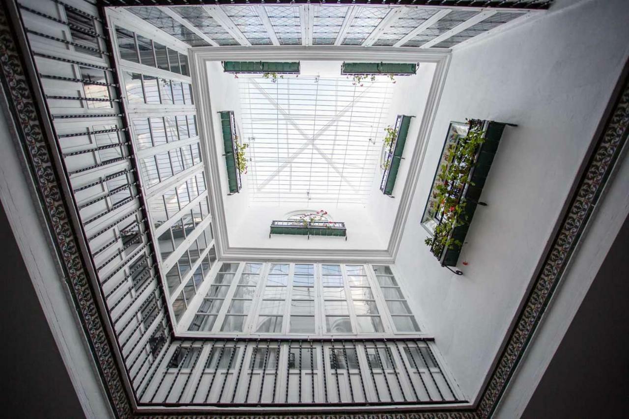 Suites Machado Seville Luaran gambar